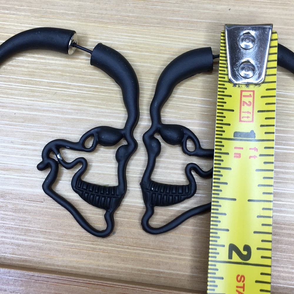 Black Silhouette Skull Earrings - Picture 6 of 8